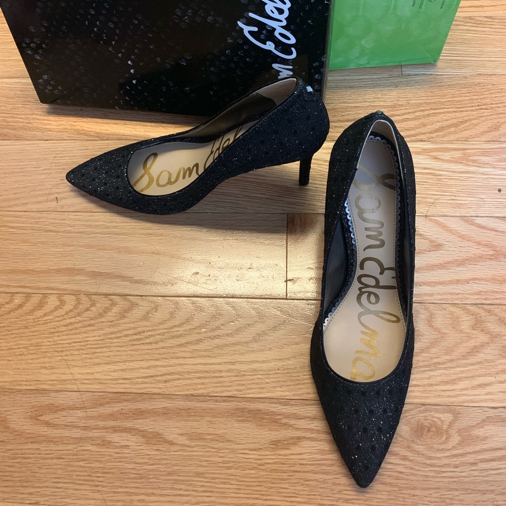 9.5 Sparkly Black Sam Edelman Pumps